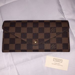 100% authentic Louis Vuitton Damier ebene canvas wallet